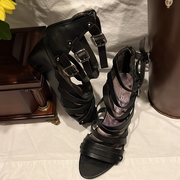 S.E. BEUTIQUE SAM EDELMAN DESIGN GROUP Wedge Heels - Picture 2 of 11